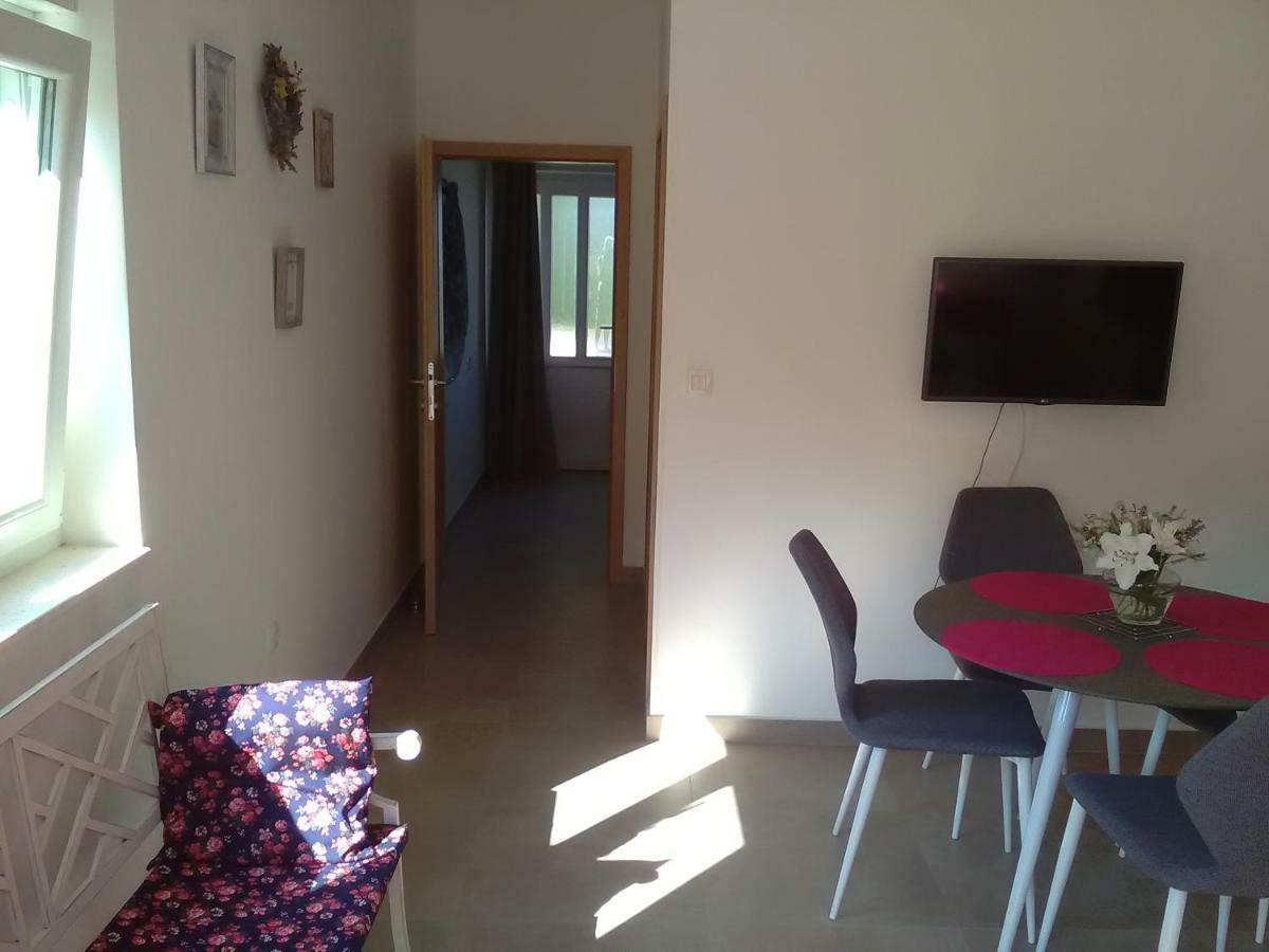 Willa Podvrsina1A Rosa Preko Zewnętrze zdjęcie